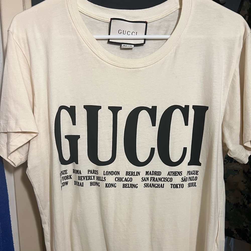 Gucci t-shirts